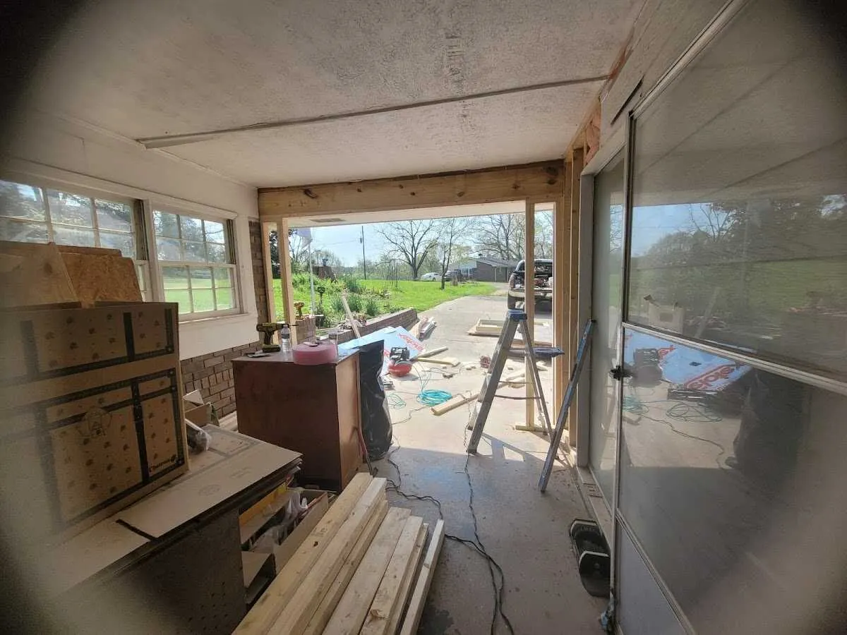 Air movers and dehumidifier for Drying & Dehumidification in Orting